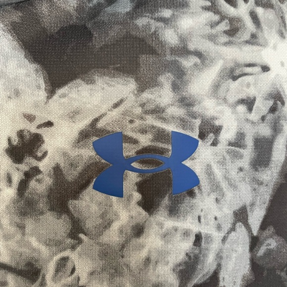 Under Armor Hoodie in grey storm with blue trim - SIZE YOUTH LARGE - Picture 3 of 6